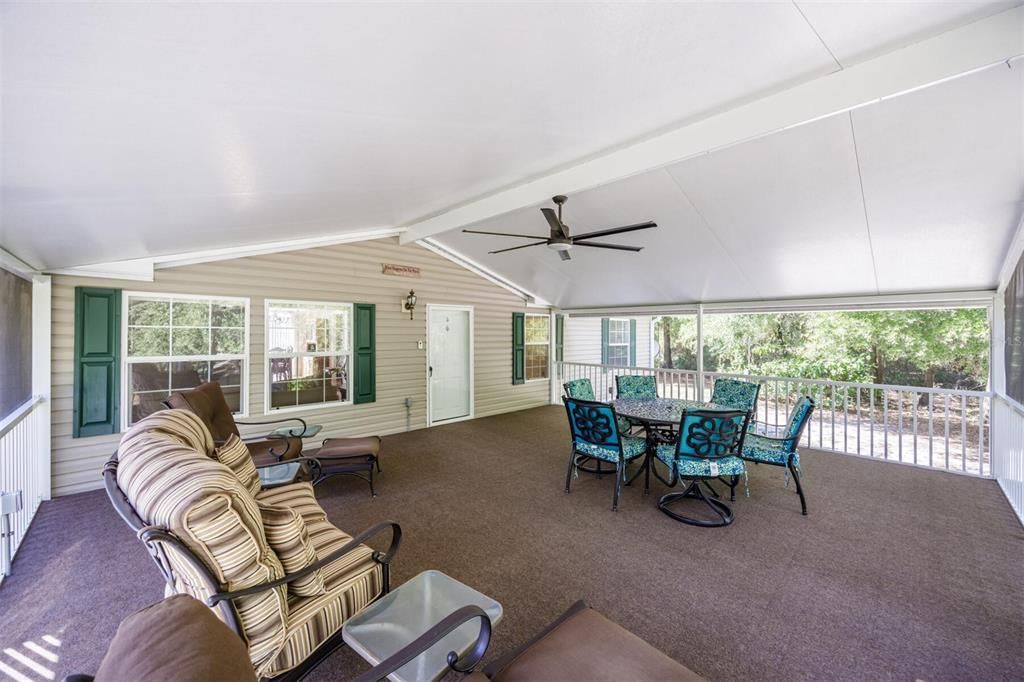 En Venta: $297,500 (4 camas, 2 baños, 1590 Pies cuadrados)