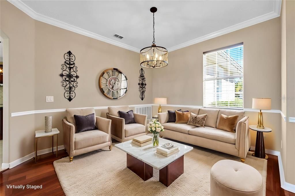 Activo con contrato: $629,900 (4 camas, 4 baños, 3386 Pies cuadrados)