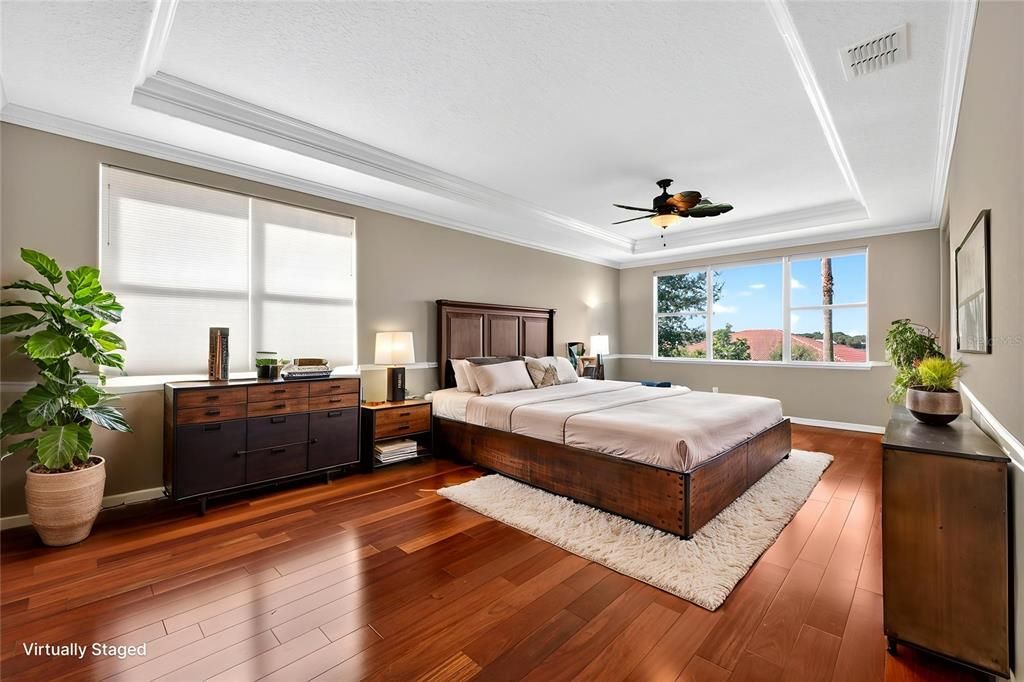 Activo con contrato: $629,900 (4 camas, 4 baños, 3386 Pies cuadrados)