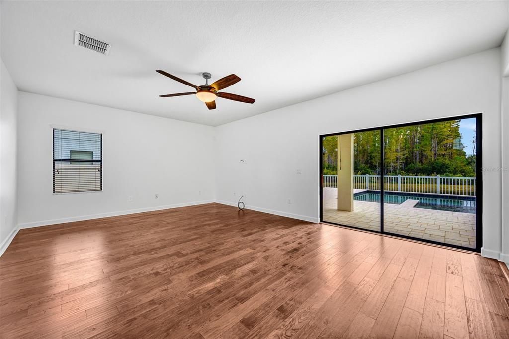 Active With Contract: $695,000 (6 beds, 3 baths, 3127 Square Feet)