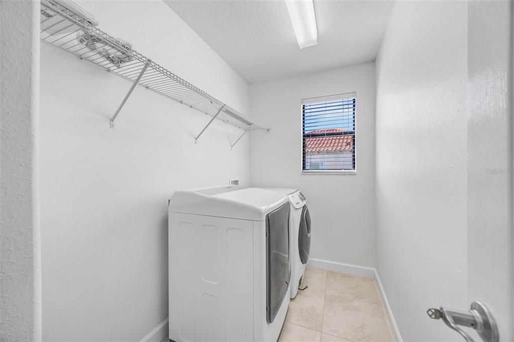 Active With Contract: $695,000 (6 beds, 3 baths, 3127 Square Feet)