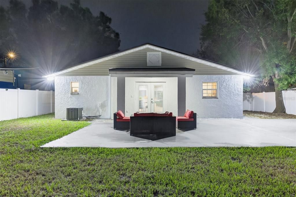 Active With Contract: $445,000 (3 beds, 2 baths, 1314 Square Feet)