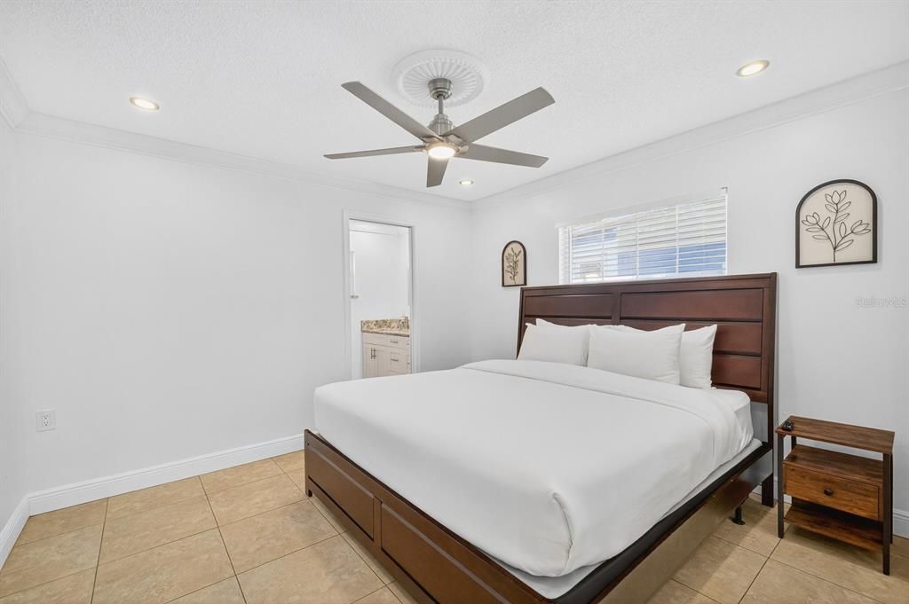 Active With Contract: $445,000 (3 beds, 2 baths, 1314 Square Feet)