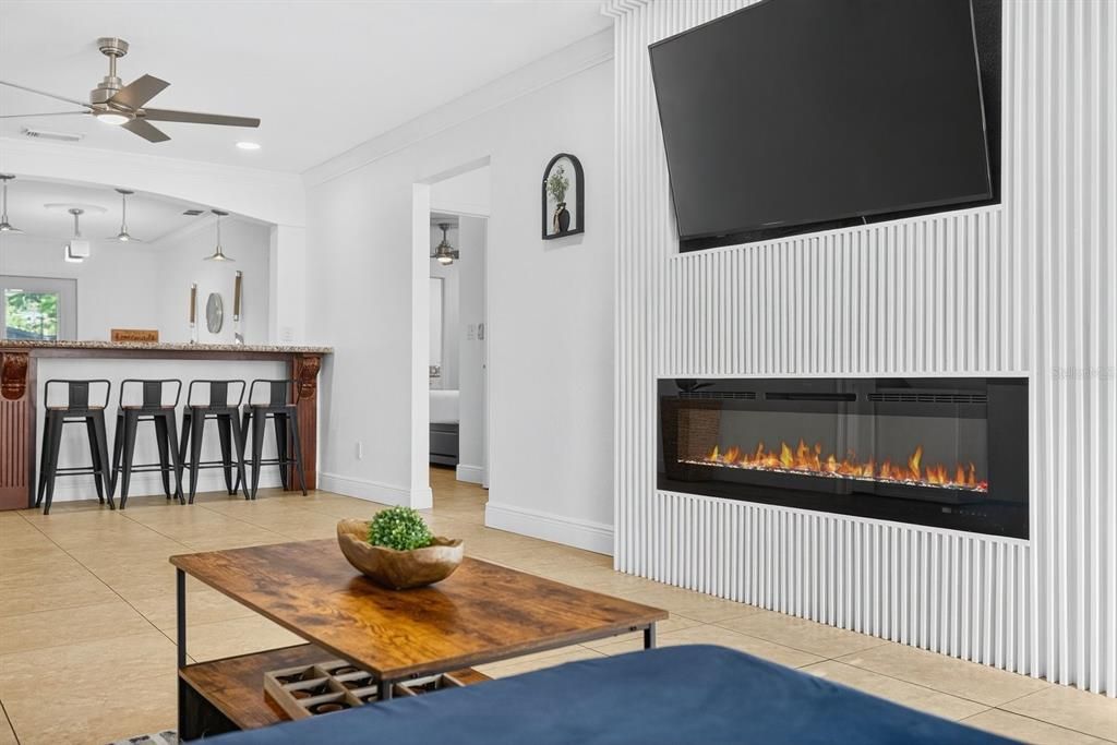 Active With Contract: $445,000 (3 beds, 2 baths, 1314 Square Feet)