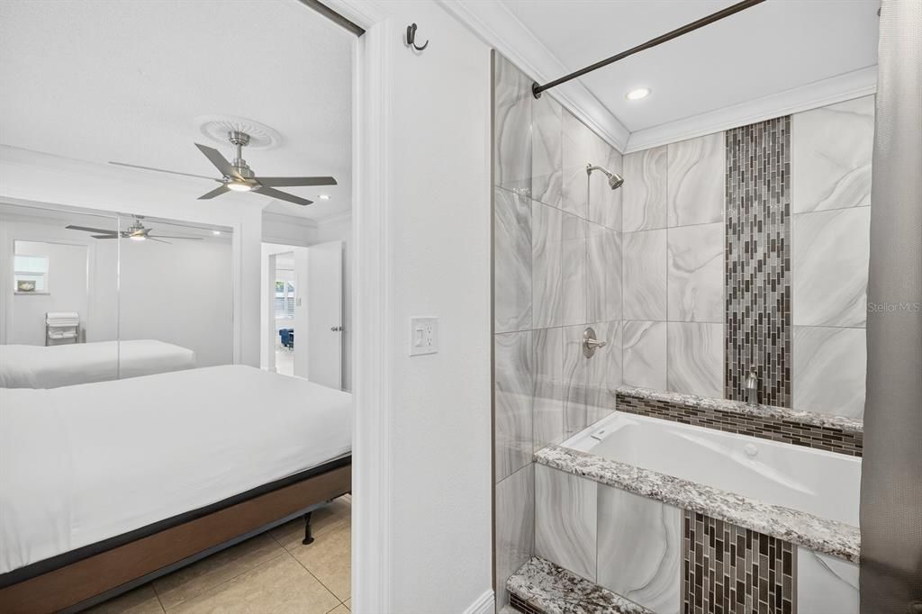 Active With Contract: $445,000 (3 beds, 2 baths, 1314 Square Feet)