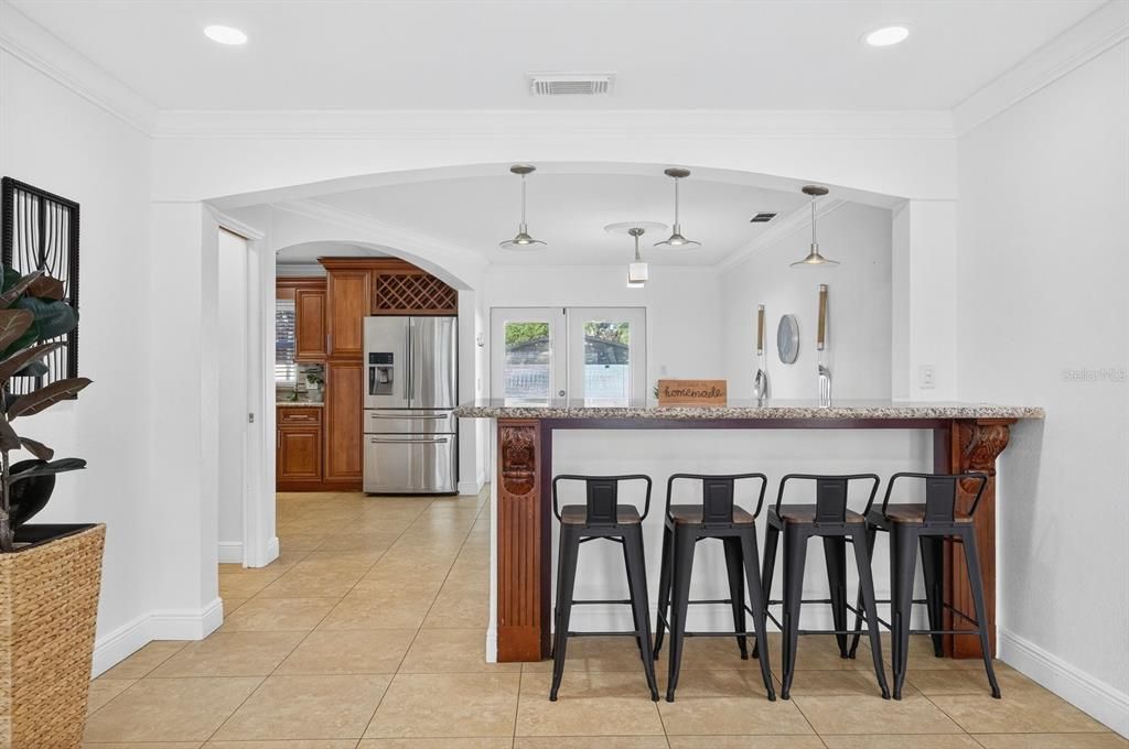 Active With Contract: $445,000 (3 beds, 2 baths, 1314 Square Feet)