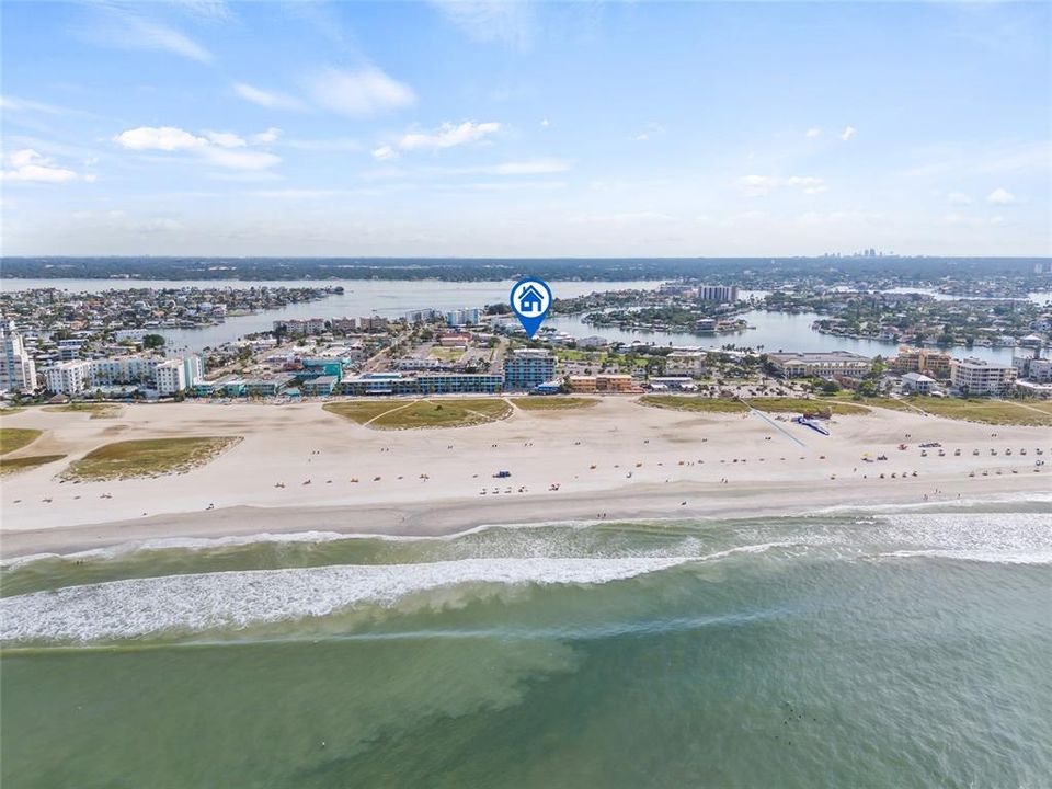 For Sale: $375,000 (0 beds, 1 baths, 330 Square Feet)