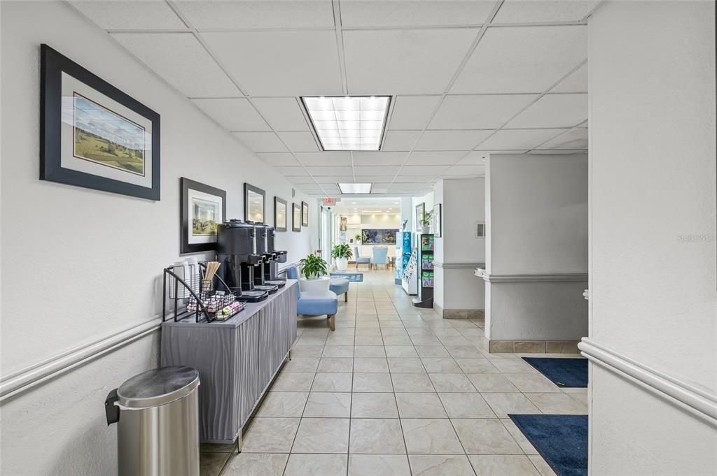 For Sale: $375,000 (0 beds, 1 baths, 330 Square Feet)