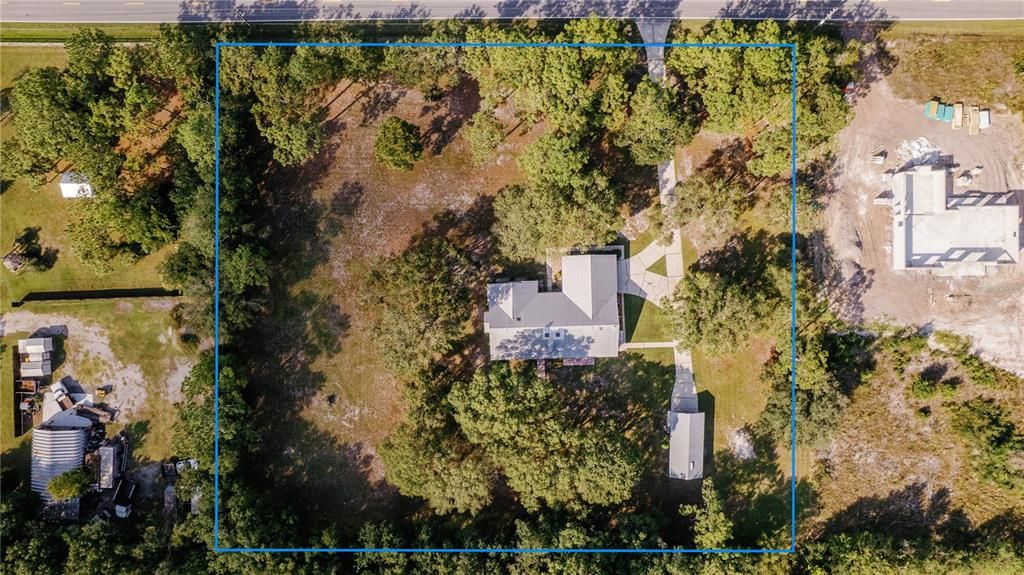 Active With Contract: $648,000 (3 beds, 2 baths, 2406 Square Feet)