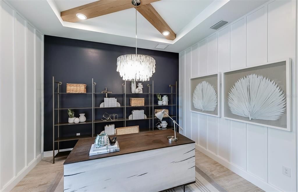 Active With Contract: $900,000 (3 beds, 3 baths, 2483 Square Feet)