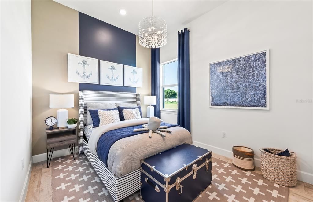 Active With Contract: $900,000 (3 beds, 3 baths, 2483 Square Feet)