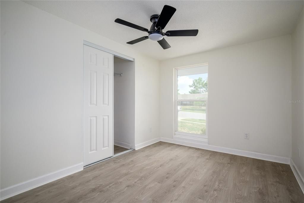 For Sale: $324,900 (3 beds, 1 baths, 900 Square Feet)