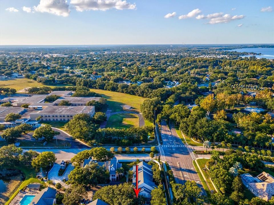 For Sale: $189,900 (2 beds, 1 baths, 945 Square Feet)