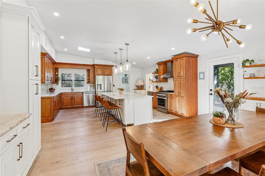 For Sale: $1,836,000 (4 beds, 3 baths, 3142 Square Feet)