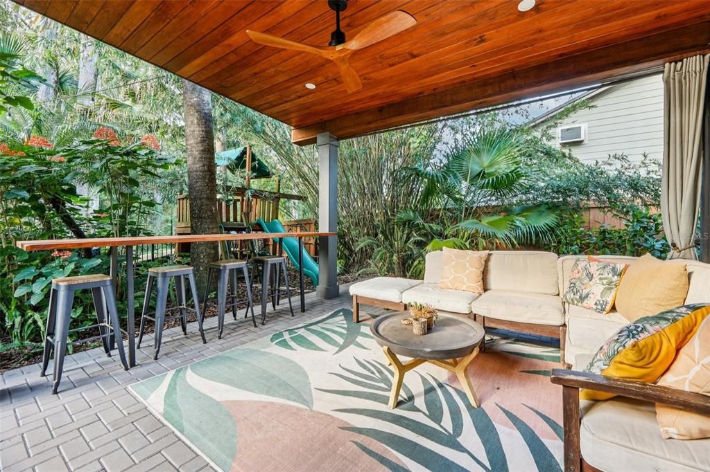 For Sale: $1,836,000 (4 beds, 3 baths, 3142 Square Feet)