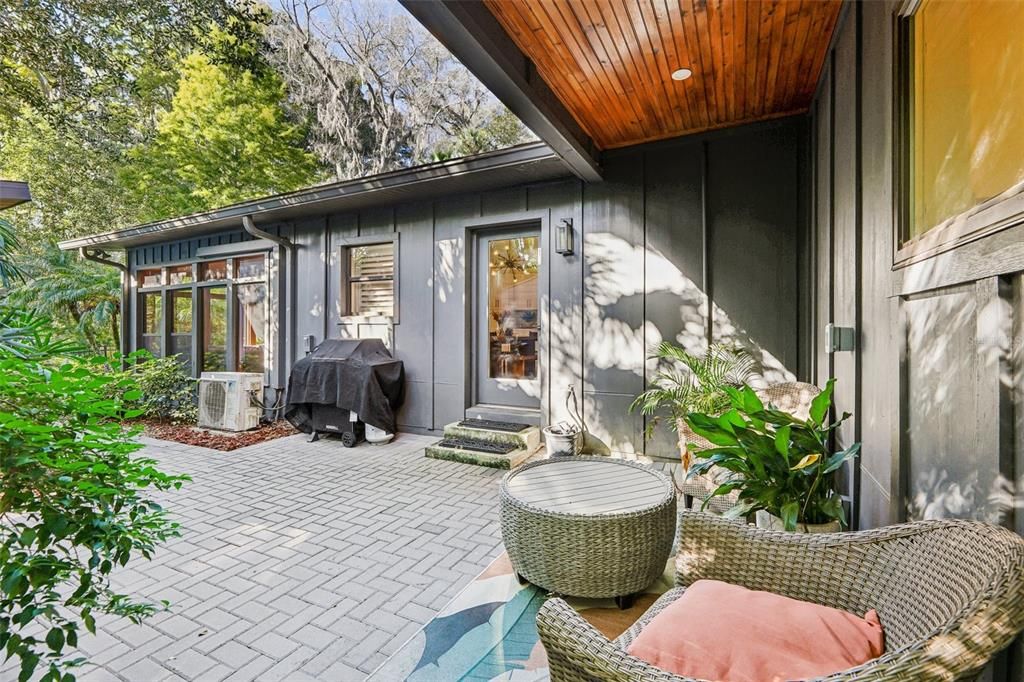 For Sale: $1,836,000 (4 beds, 3 baths, 3142 Square Feet)