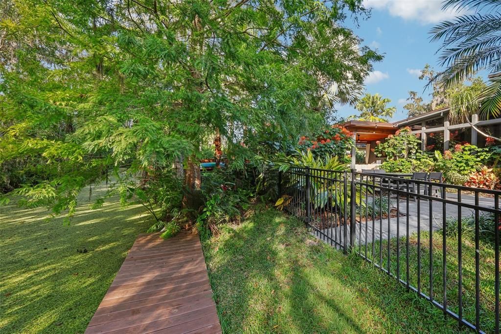 For Sale: $1,836,000 (4 beds, 3 baths, 3142 Square Feet)