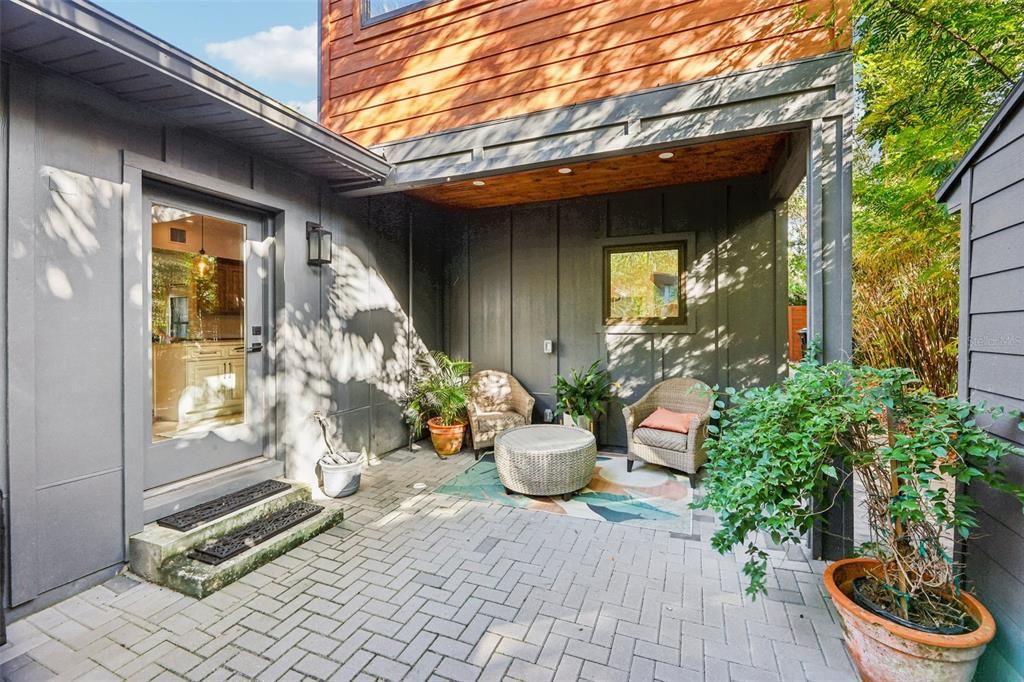 For Sale: $1,836,000 (4 beds, 3 baths, 3142 Square Feet)