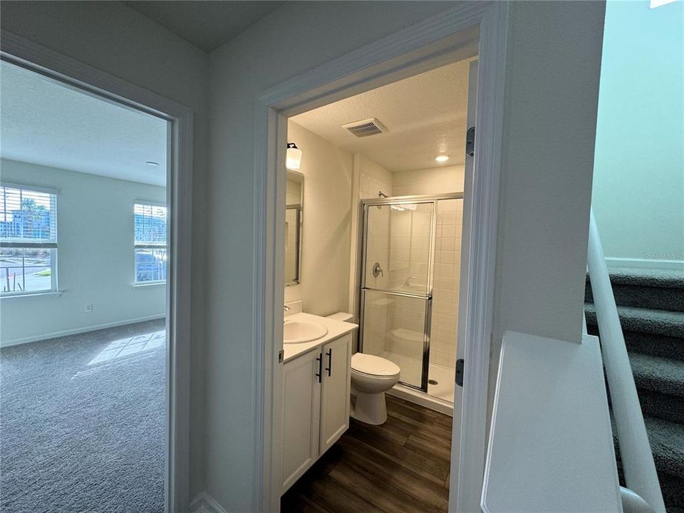 Active With Contract: $2,900 (4 beds, 3 baths, 2566 Square Feet)