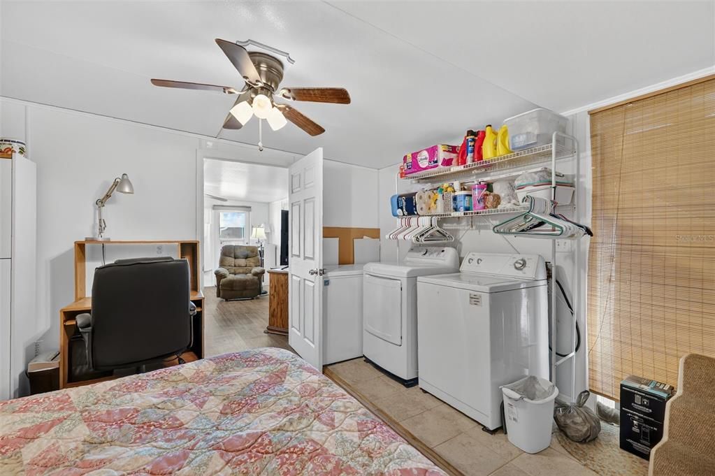 For Sale: $80,000 (2 beds, 1 baths, 790 Square Feet)