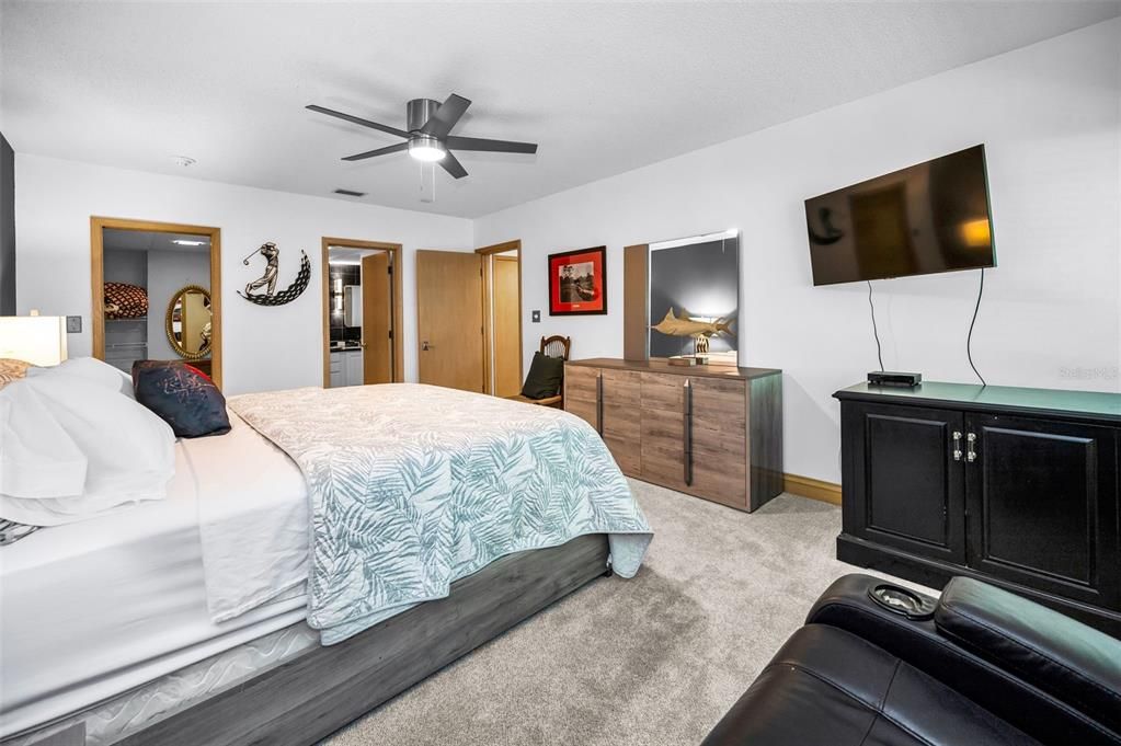 En Venta: $589,000 (2 camas, 2 baños, 1660 Pies cuadrados)