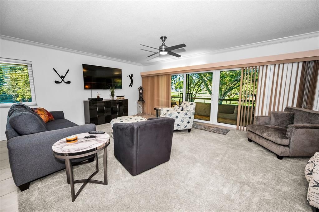 En Venta: $589,000 (2 camas, 2 baños, 1660 Pies cuadrados)