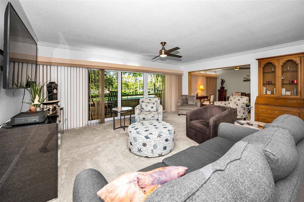 En Venta: $589,000 (2 camas, 2 baños, 1660 Pies cuadrados)