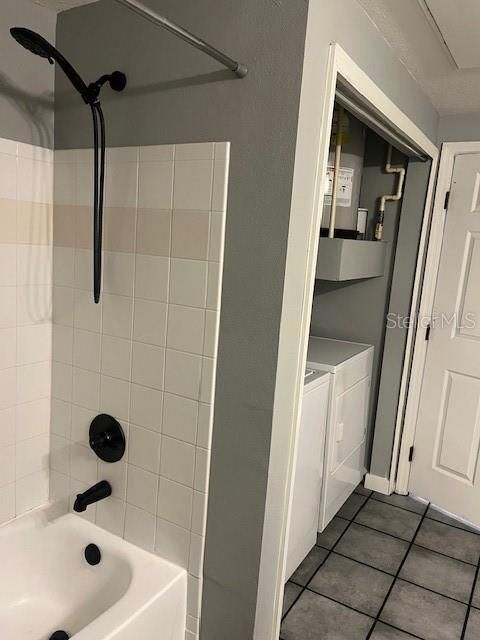 For Sale: $145,000 (1 beds, 1 baths, 692 Square Feet)