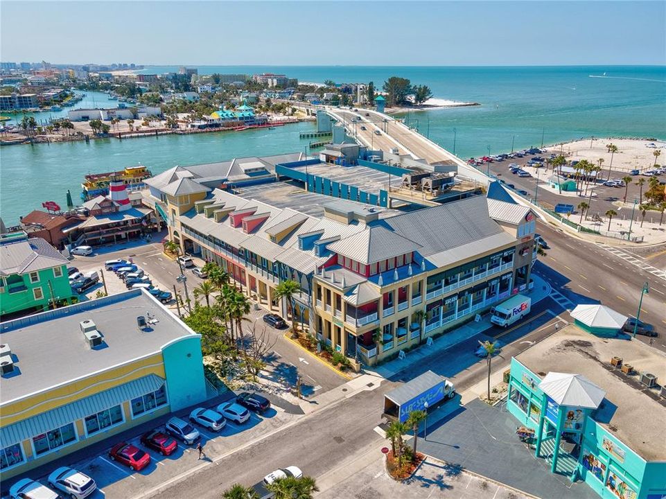 待售: $459,000 (3 贝兹, 2 浴室, 1422 平方英尺)