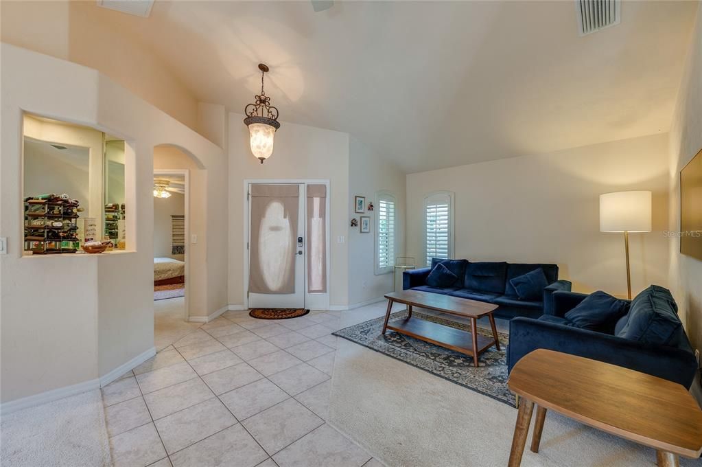 For Sale: $530,000 (3 beds, 3 baths, 2360 Square Feet)