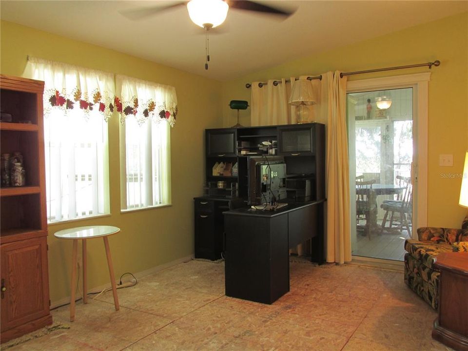 For Sale: $160,000 (2 beds, 2 baths, 1152 Square Feet)