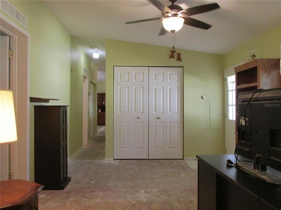 For Sale: $160,000 (2 beds, 2 baths, 1152 Square Feet)