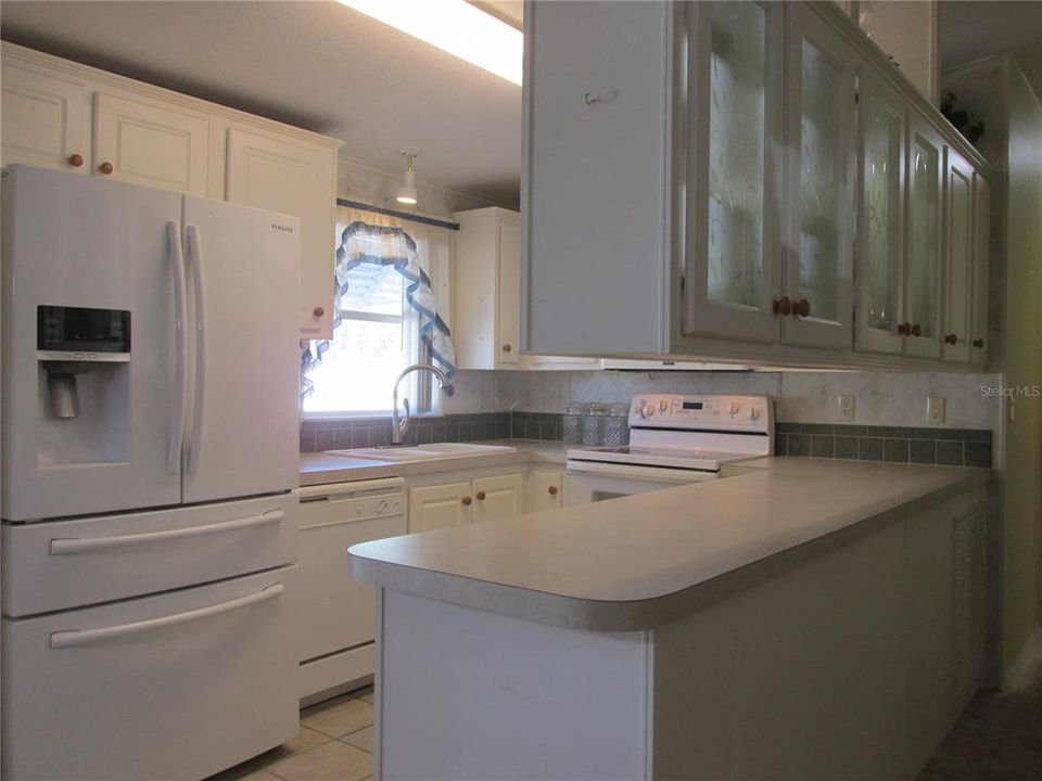 For Sale: $160,000 (2 beds, 2 baths, 1152 Square Feet)