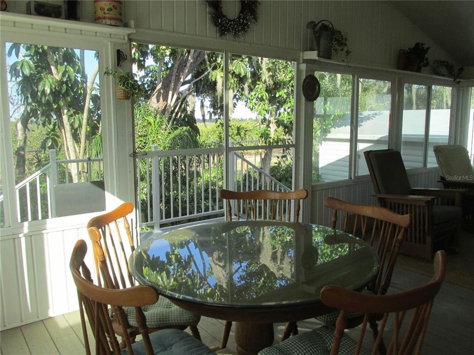 For Sale: $160,000 (2 beds, 2 baths, 1152 Square Feet)