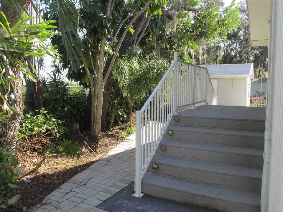 For Sale: $160,000 (2 beds, 2 baths, 1152 Square Feet)