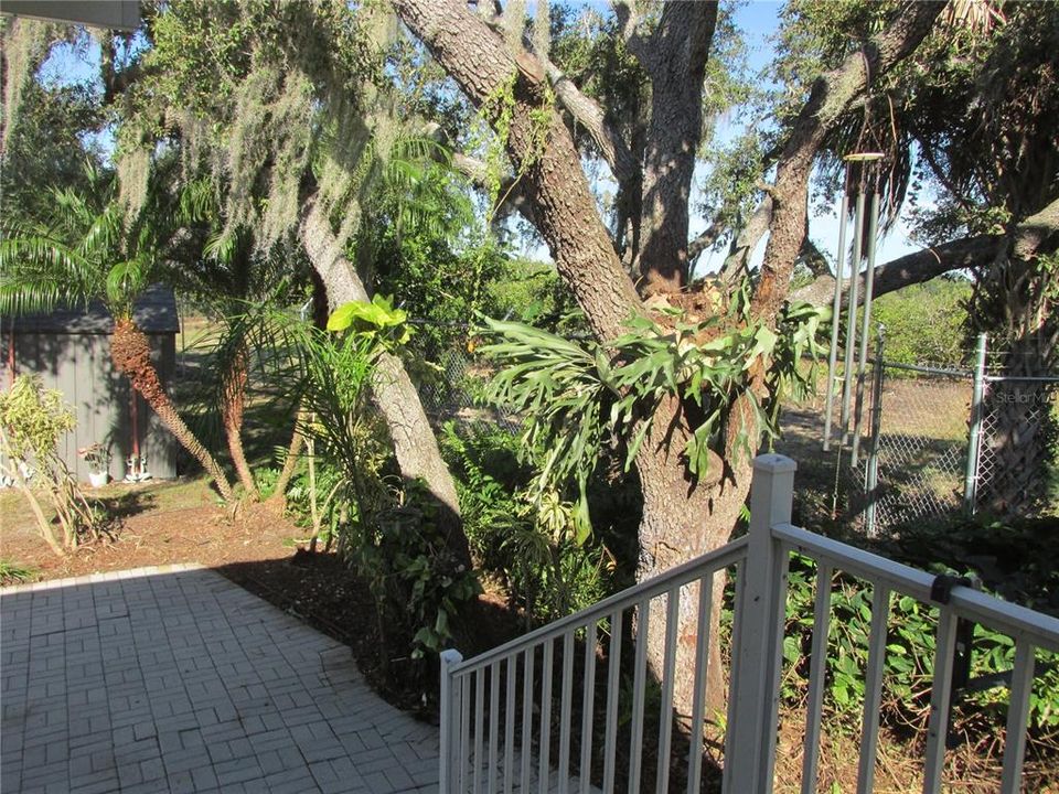 For Sale: $160,000 (2 beds, 2 baths, 1152 Square Feet)