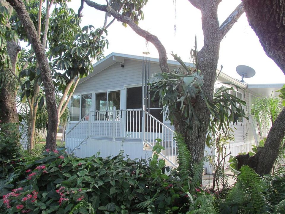 For Sale: $160,000 (2 beds, 2 baths, 1152 Square Feet)