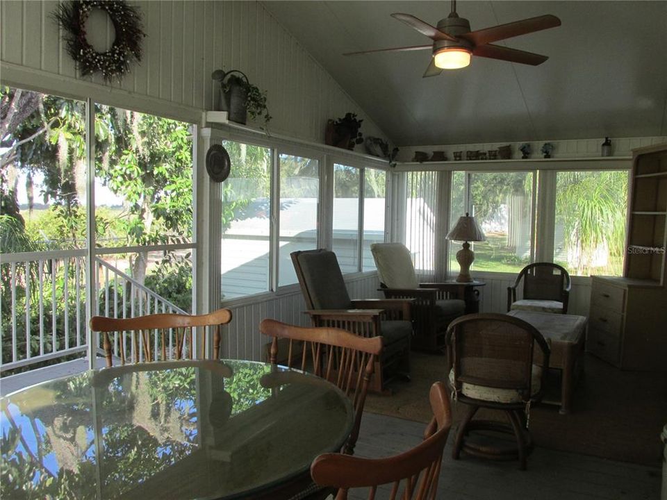 For Sale: $160,000 (2 beds, 2 baths, 1152 Square Feet)