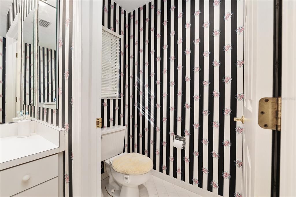 Active With Contract: $645,000 (4 beds, 3 baths, 3015 Square Feet)