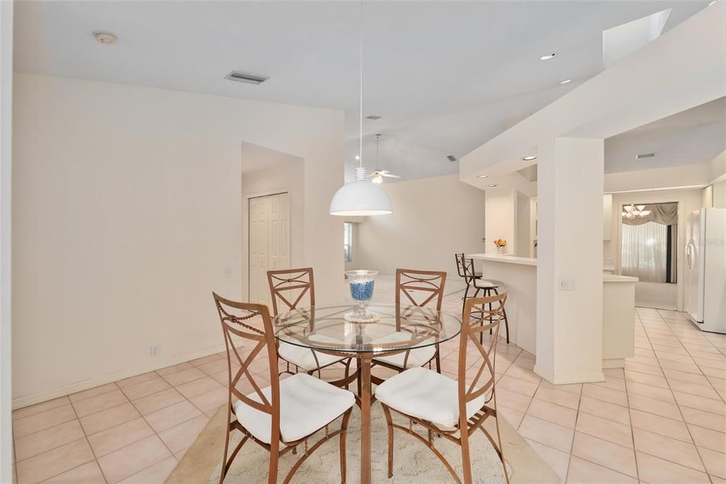 Active With Contract: $645,000 (4 beds, 3 baths, 3015 Square Feet)