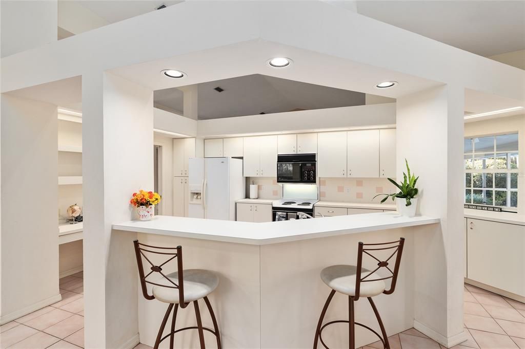 Active With Contract: $645,000 (4 beds, 3 baths, 3015 Square Feet)