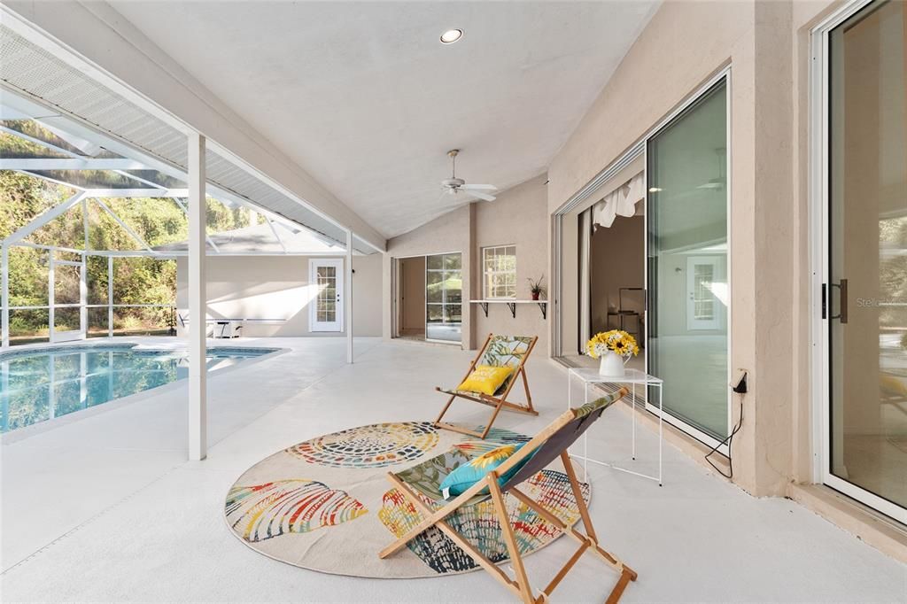 Active With Contract: $645,000 (4 beds, 3 baths, 3015 Square Feet)