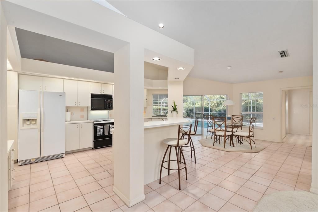 Active With Contract: $645,000 (4 beds, 3 baths, 3015 Square Feet)