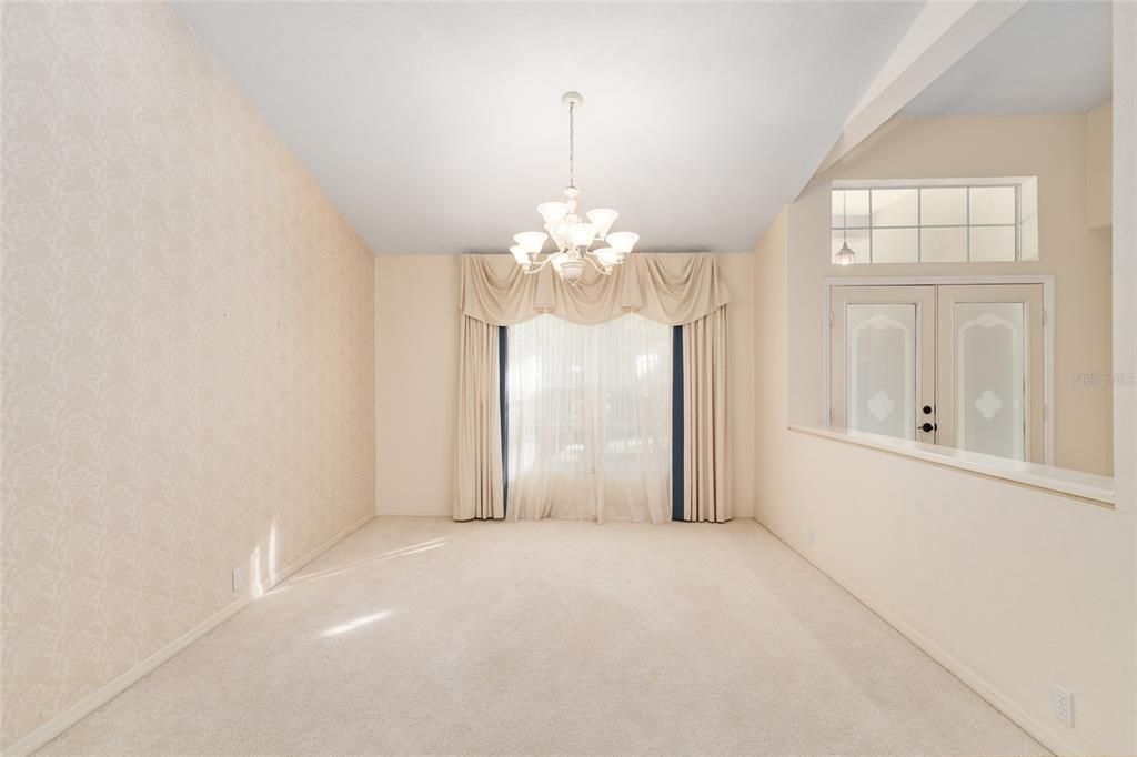 Active With Contract: $645,000 (4 beds, 3 baths, 3015 Square Feet)