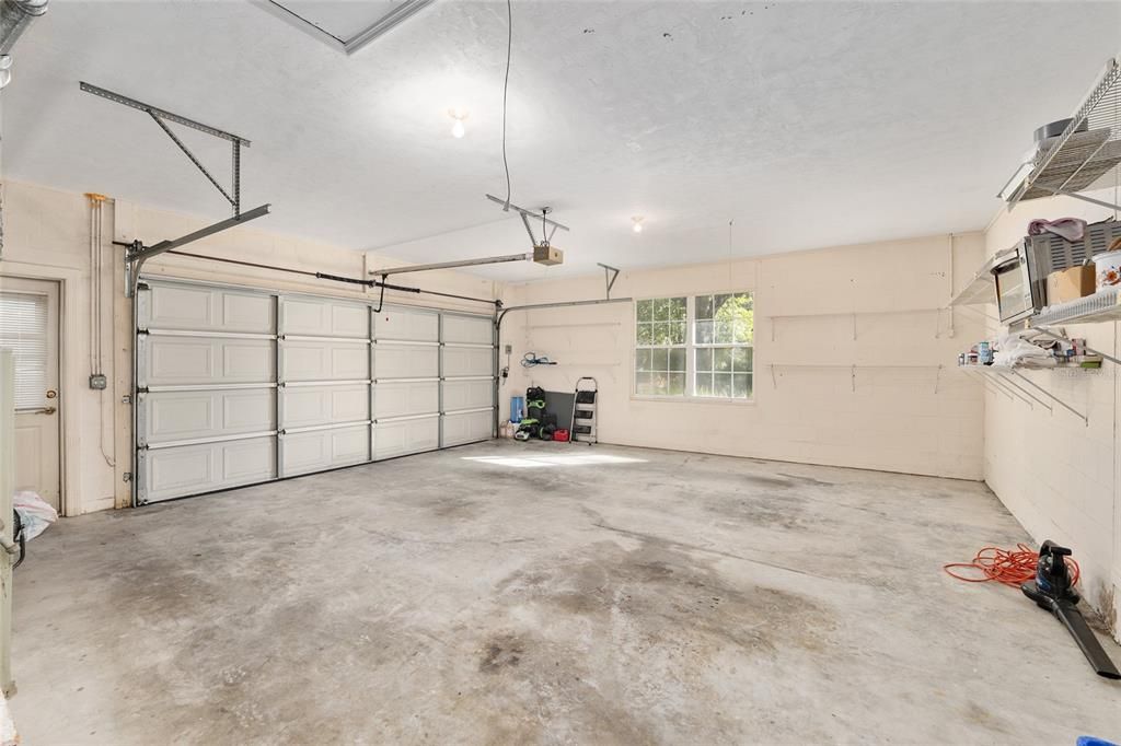 Active With Contract: $645,000 (4 beds, 3 baths, 3015 Square Feet)