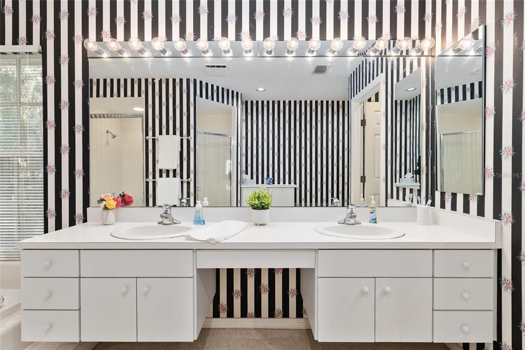 Active With Contract: $645,000 (4 beds, 3 baths, 3015 Square Feet)