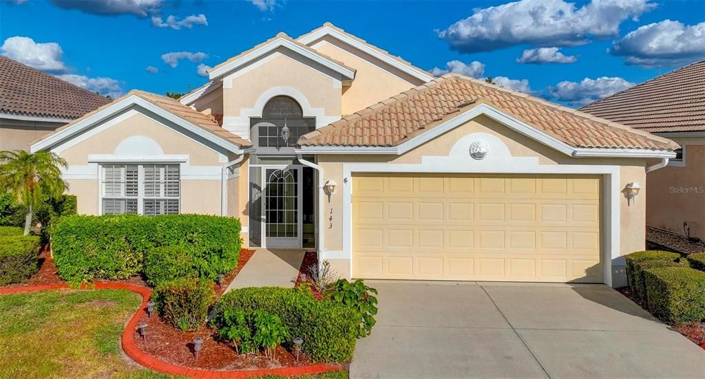 For Rent: $4,000 (3 beds, 2 baths, 1597 Square Feet)