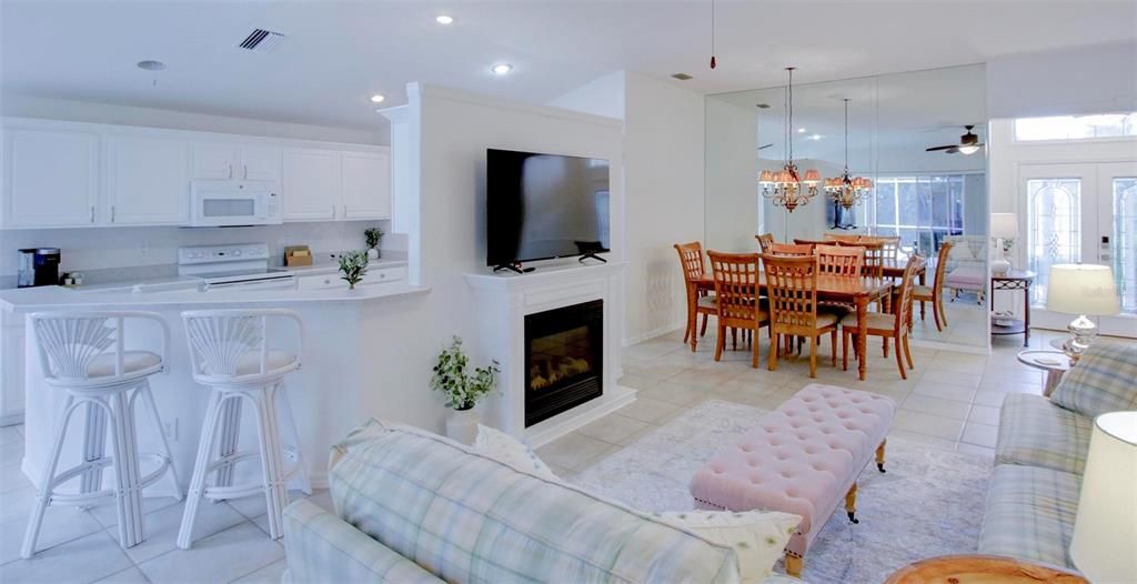 For Rent: $4,000 (3 beds, 2 baths, 1597 Square Feet)