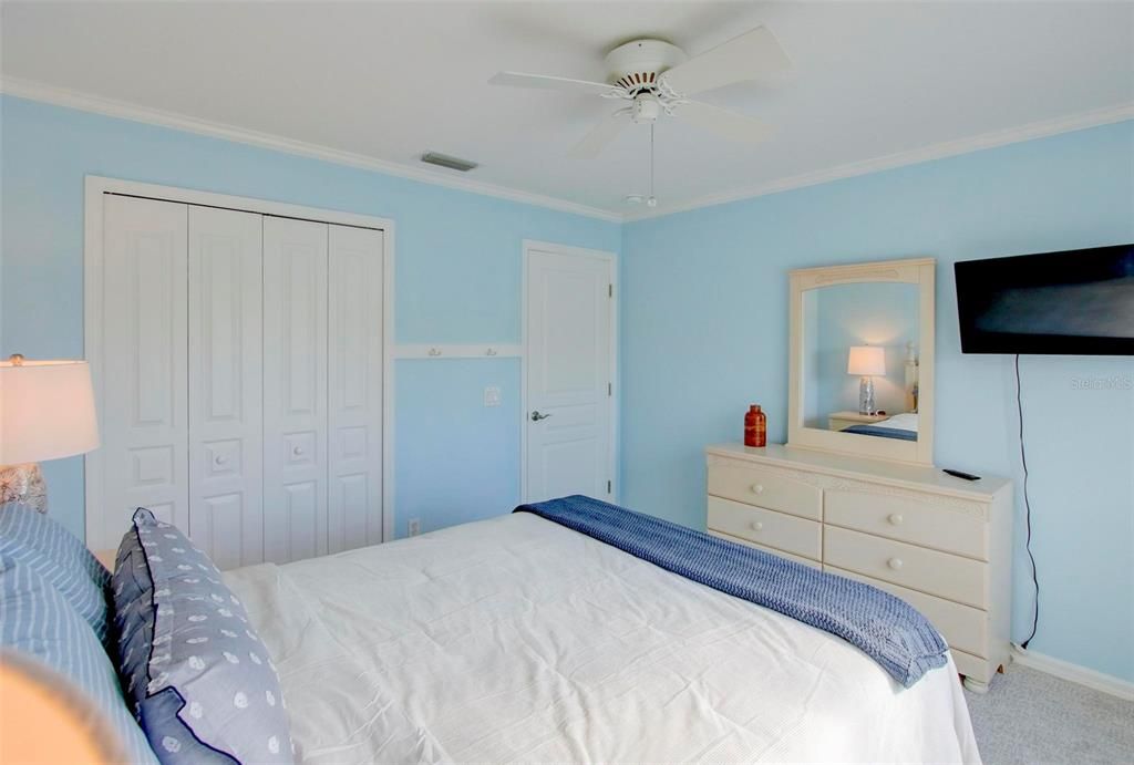 For Rent: $4,000 (3 beds, 2 baths, 1597 Square Feet)