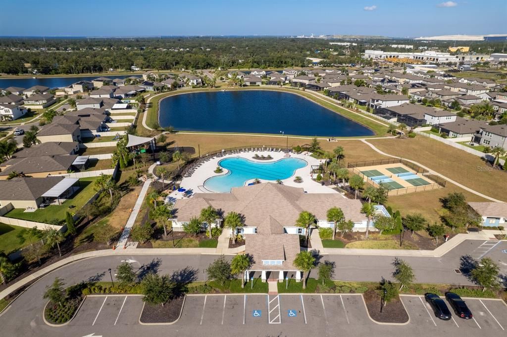 На продажу: $340,000 (3 спален, 2 ванн, 1565 Квадратных фут)